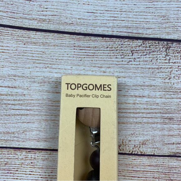 Lot of Two Silicone Beaded Pacifier/teether Holder Clips Black & Wood - Picture 4 of 8